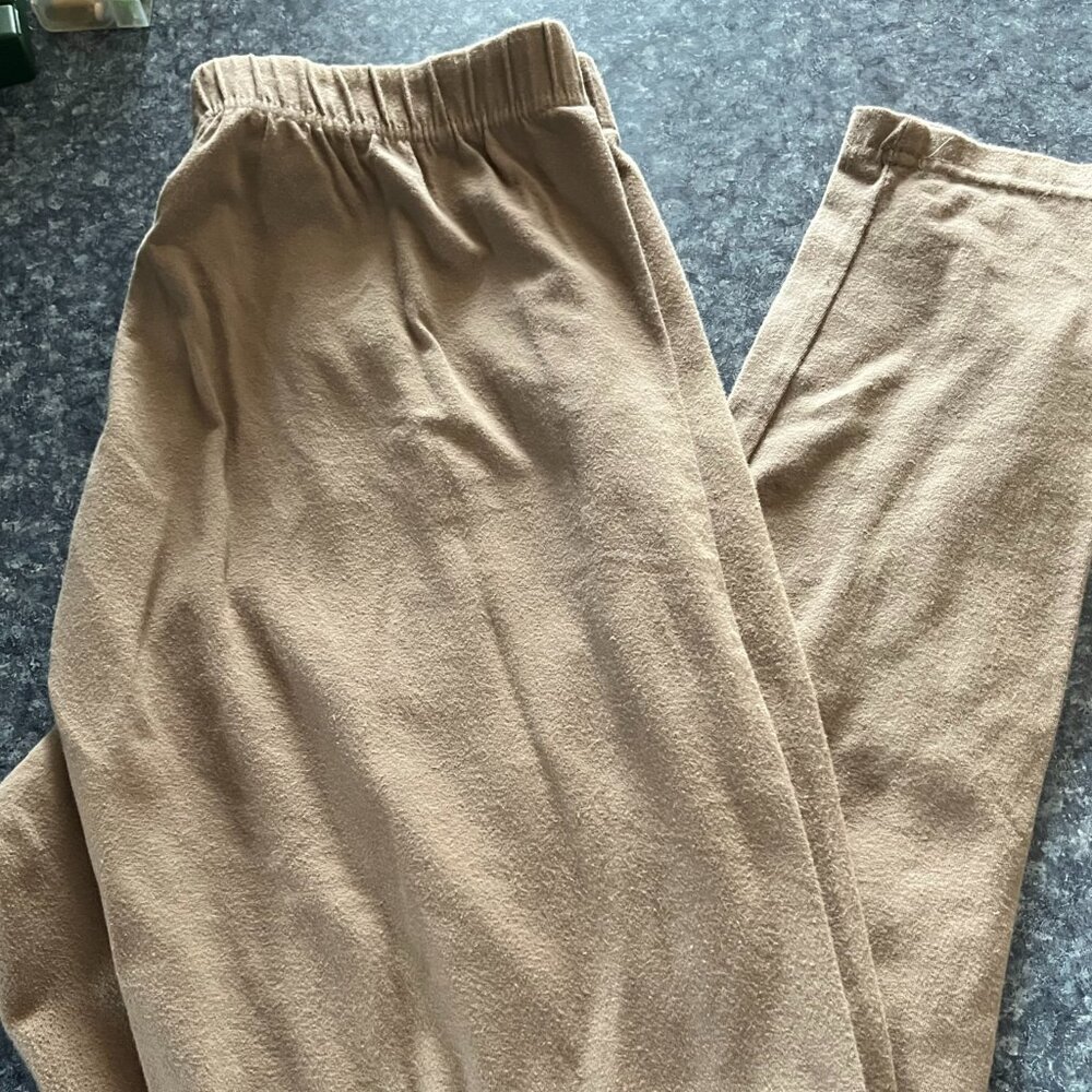 St. John's Bay tan stretchy pants - XL